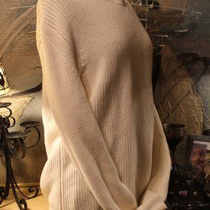 🎀NWOT GOODLIFE Sweater